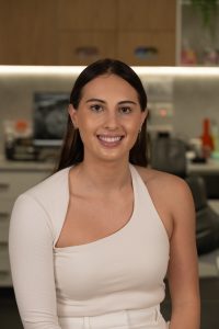 Portrait of Dr Vanessa Bird